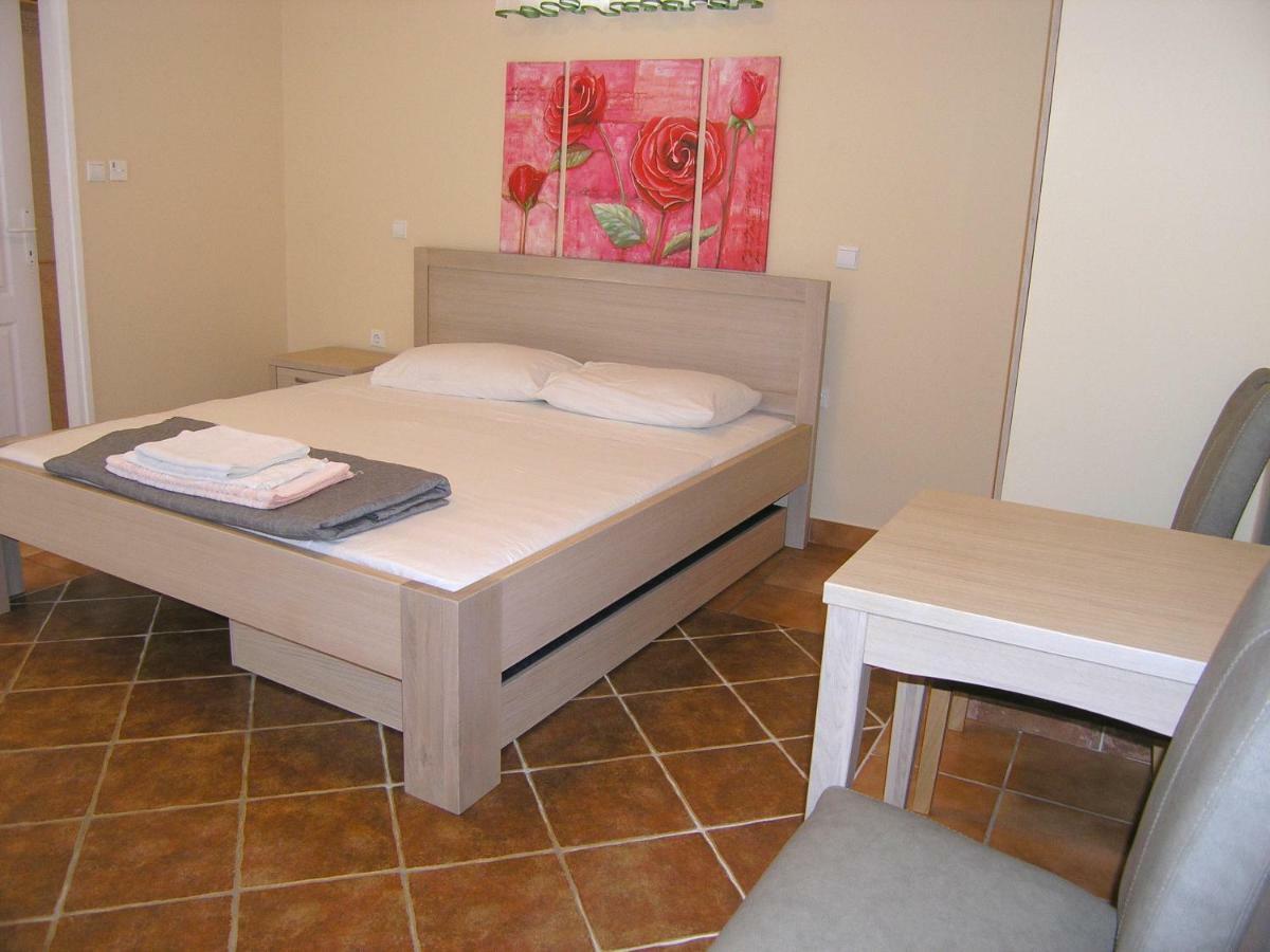 קרק Apartment Damijan מראה חיצוני תמונה